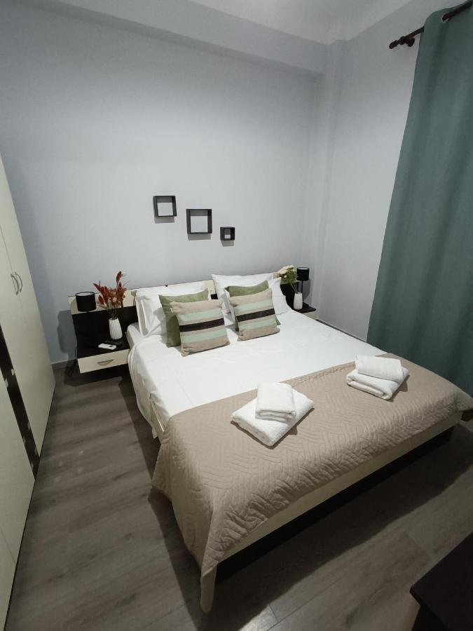 Helena's House Appartement *